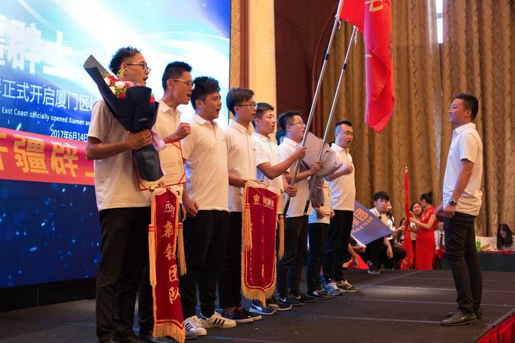 总监变前台获赔26万 ,总监变前台获赔26万元